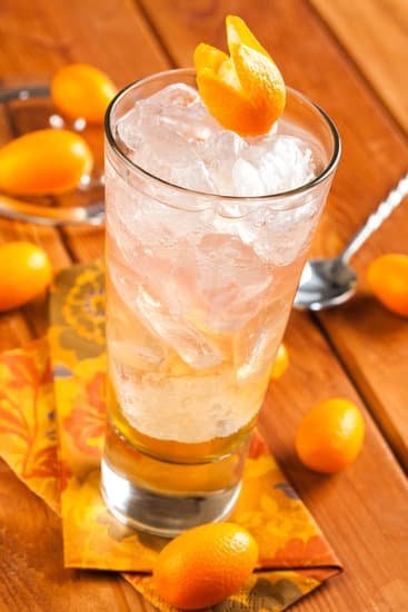 Can You Mix Rum And Bourbon?