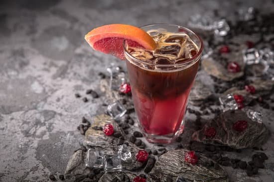 How Much Vodka Should I Mix With Juice?