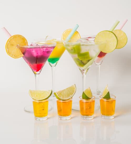 What Happens When U Mix Vodka With A Hot Drink?