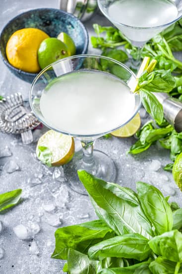 What Tastes Good With A Vodka Martini?