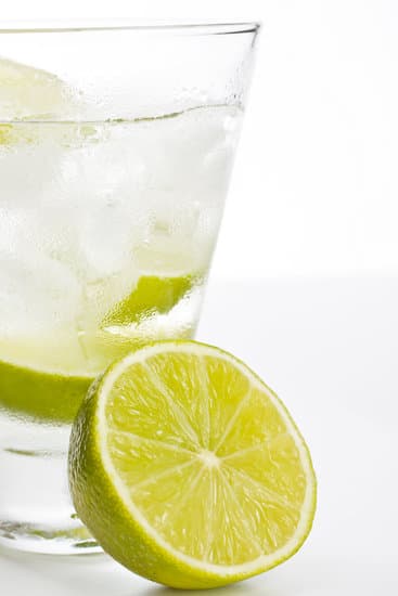 Why Does Vodka Taste Like Rbbing Alcahol?